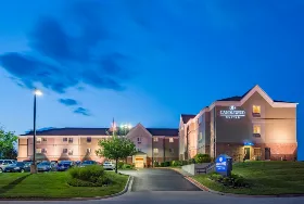 Photograph of Candlewood Suites, Jefferson City