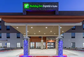 Photograph of Holiday Inn Express, Kearney