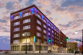 Photograph of Holiday Inn Express, Kansas City