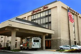 Photograph of Hampton Inn St. Louis-airport,