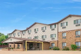 Photograph of Super 8, Saint Clair