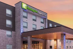 Photograph of Holiday Inn Express, West Plains