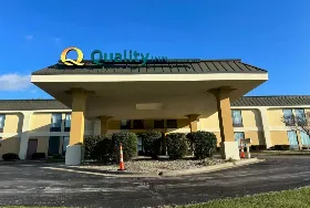 Photograph of Quality Inn, Perryville