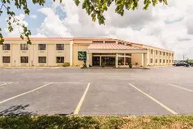 Photograph of Quality Inn, Foristell