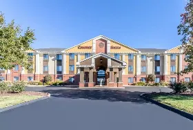 Photograph of Comfort Suites, Saint Charles