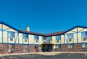 Photograph of Knights Inn, Ferguson