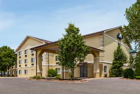 Photograph of Days Inn, Kansas City