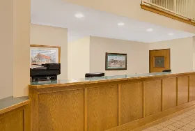 Photograph of Days Inn, Boonville