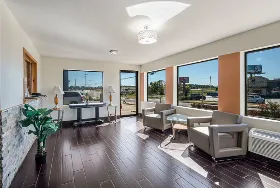 Photograph of Americas Best Value Inn, Harrisonville