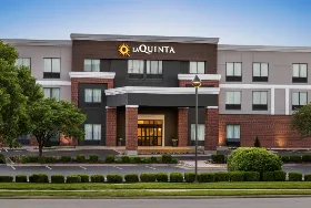 Photograph of La Quinta Inn & Suites, Springfield