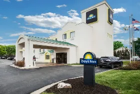 Photograph of Days Inn, Blue Springs