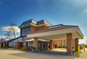 Photograph of Pear Tree Inn St. Louis Airport, St. Ann
