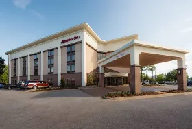 Photograph of Hampton Inn, Meridian