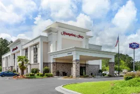 Photograph of Hampton Inn, Brookhaven