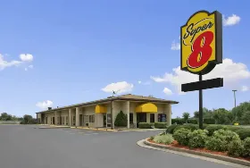 Photograph of Super 8, Tupelo