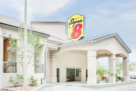 Photograph of Super 8, Biloxi