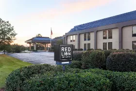 Photograph of Red Lion Hattiesburg, Hattiesburg
