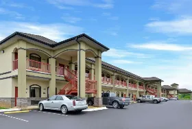 Photograph of Americas Best Value Inn Tupelo, Tupelo