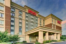 Photograph of Drury Inn & Suites, Meridian