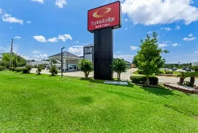 Photograph of Econo Lodge, Ocean Springs