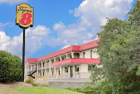 Photograph of Super 8, Laurel