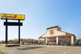 Photograph of Super 8, Gulfport