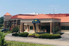 Photograph of Days Inn, Columbus