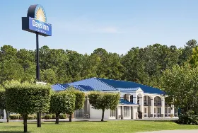 Photograph of Days Inn, Fulton