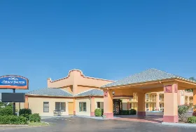 Photograph of Howard Johnson, Vicksburg