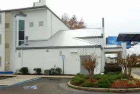 Photograph of Motel 6, Pearl