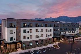Photograph of Courtyard, Bozeman
