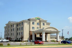 Photograph of Holiday Inn Express, Sidney