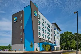 Photograph of Tru by Hilton, Mooresville