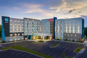 Photograph of Tru by Hilton, Charlotte