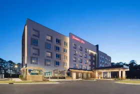 Photograph of Hampton Inn, Smithfield