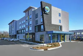 Photograph of Tru by Hilton, Burlington