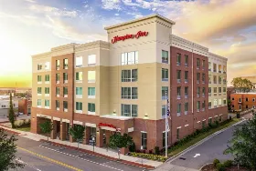 Photograph of Hampton Inn By Hilton Wilmington Downtown NC, Wilmington