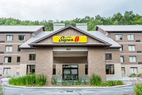 Photograph of Super 8, Boone