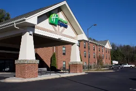 Photograph of Holiday Inn Express, West Jefferson