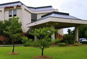 Photograph of Hampton Inn, New Bern