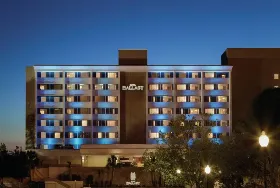 Photograph of Hilton - Wilmington Riverside And Riverview Suites, Wilmington