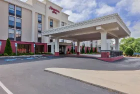 Photograph of Hampton Inn, Hendersonville