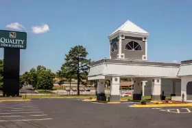 Photograph of Quality Inn, Charlotte