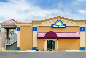 Photograph of Days Inn by Wyndham Greensboro Airport, Greensboro