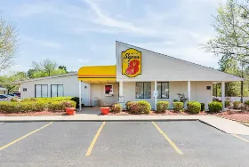 Photograph of Super 8, Aberdeen