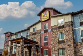Photograph of My Place Hotel, Garner