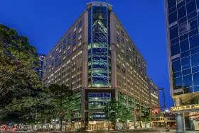 Photograph of Courtyard, Charlotte