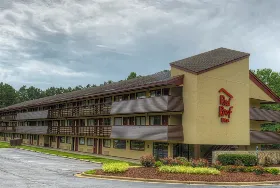 Photograph of Red Roof Inn, Durham