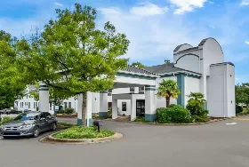 Photograph of Clarion Pointe, Apex
