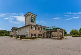 Photograph of Quality Inn, Flat Rock